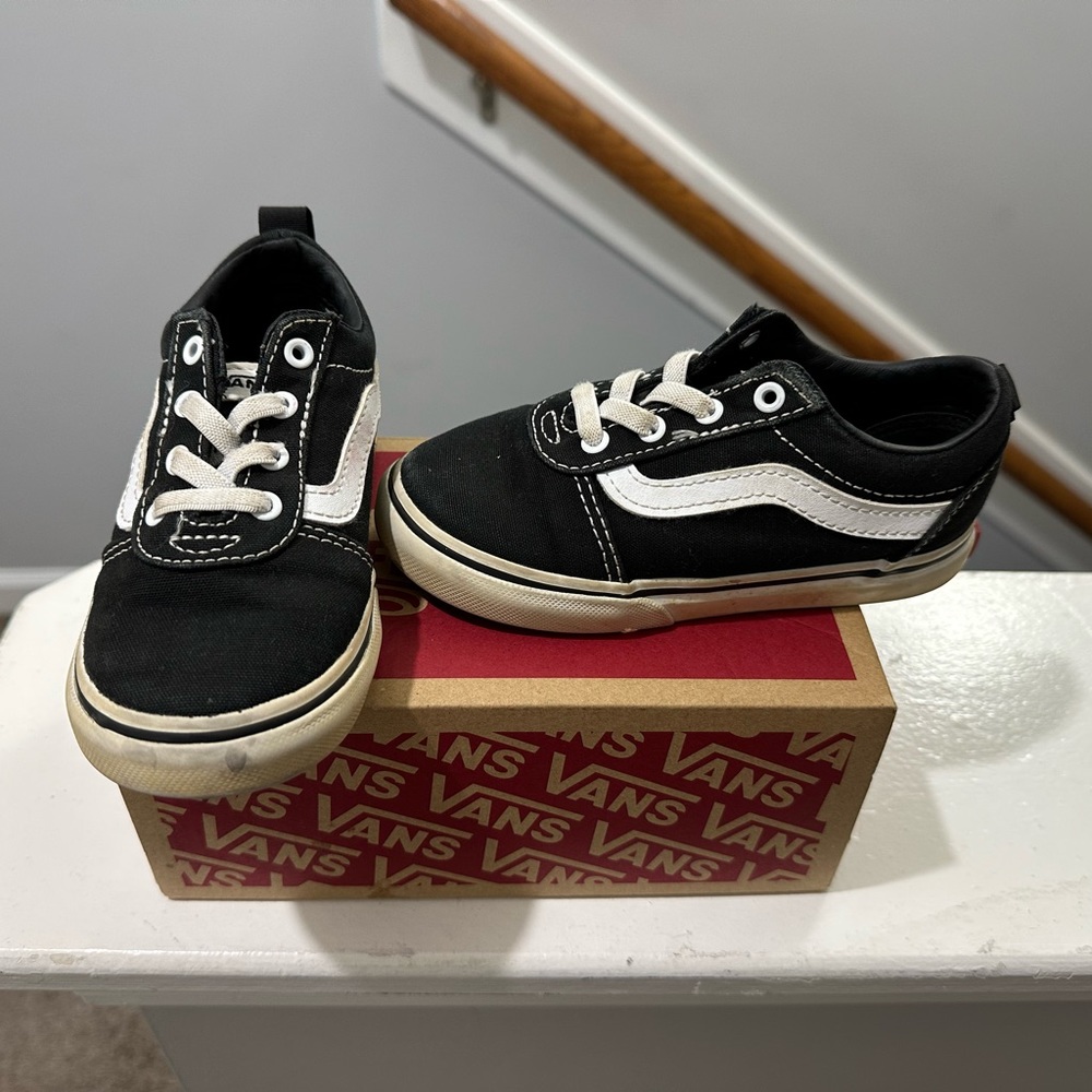 Vans slip on